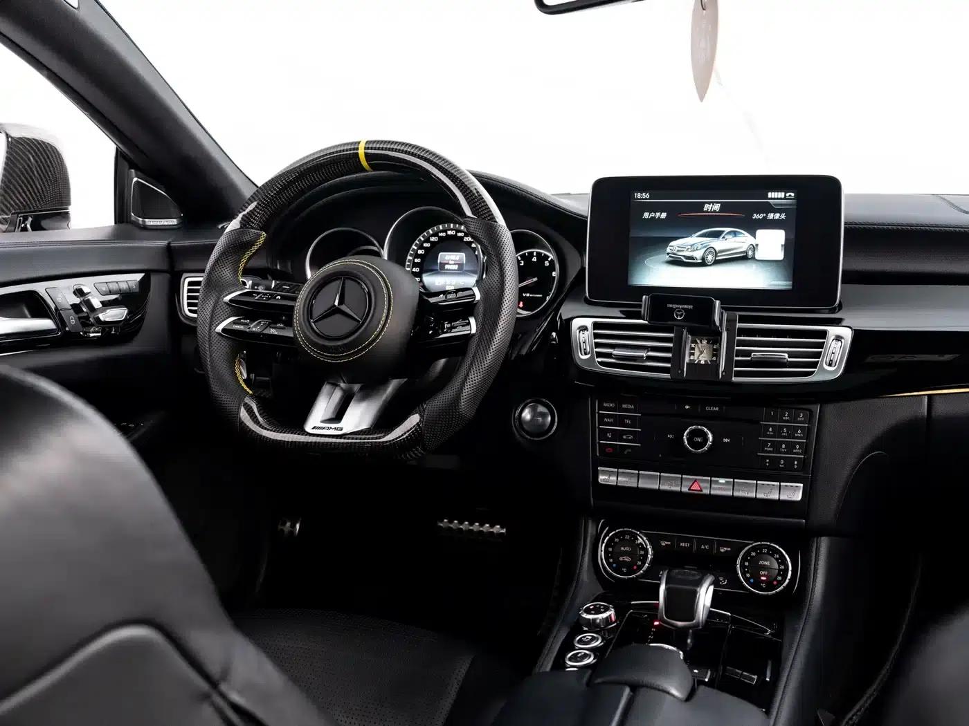 2015 Mercedes-Benz CLS AMG 63 4MATIC — миниатюра 30