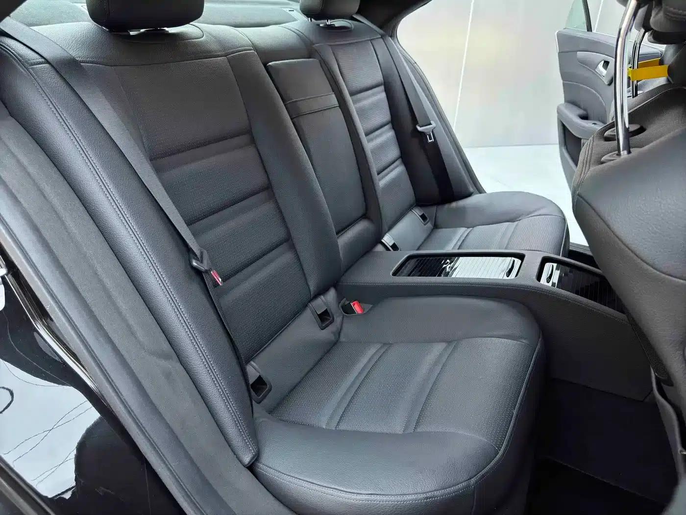 2012 Mercedes-Benz CLS AMG, AMG CLS 63 — миниатюра 28