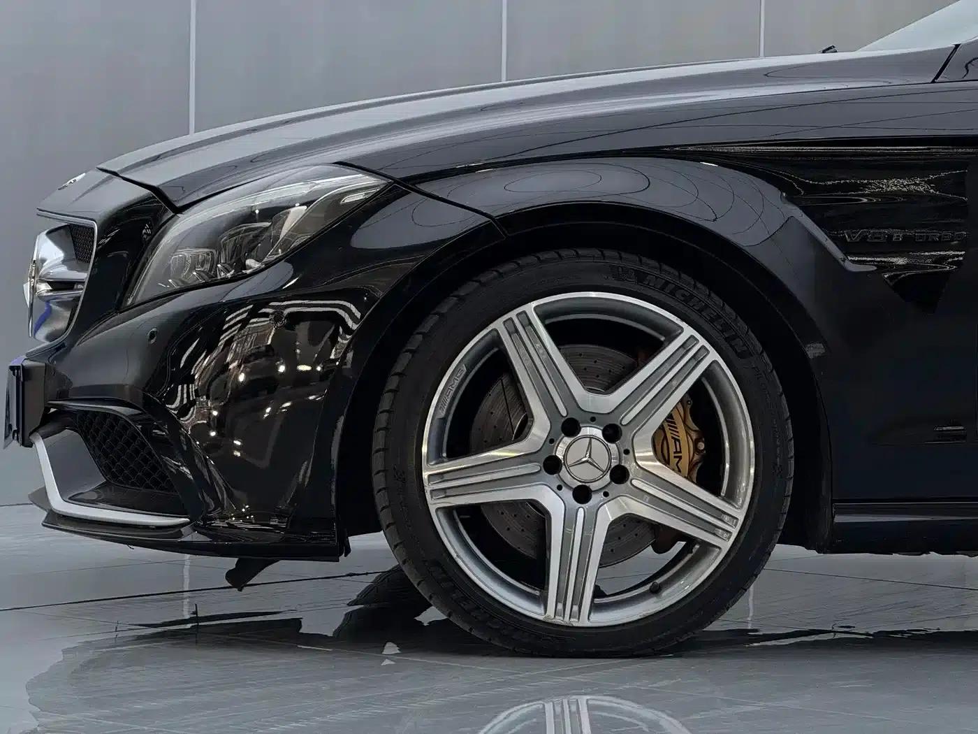 2012 Mercedes-Benz CLS AMG, AMG CLS 63 — миниатюра 8