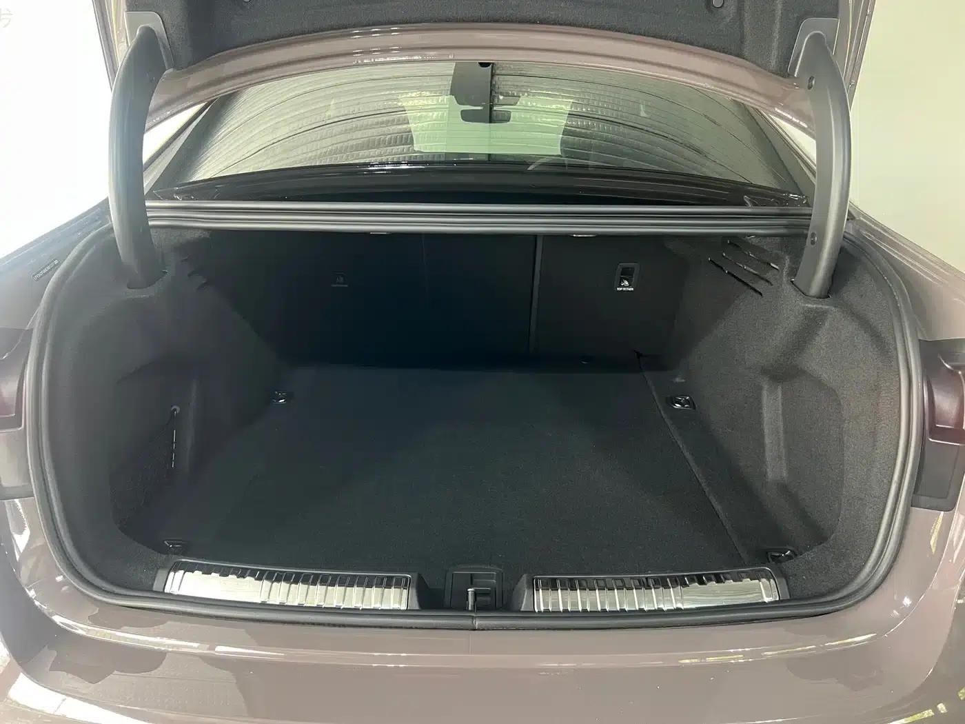 Audi A5L 2026 2.0T Sport quattro — миниатюра 18