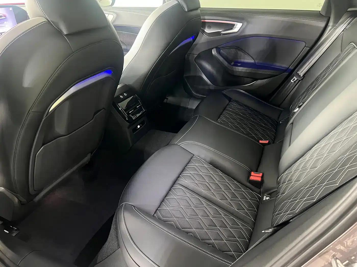 Audi A5L 2026 2.0T Sport quattro — миниатюра 10