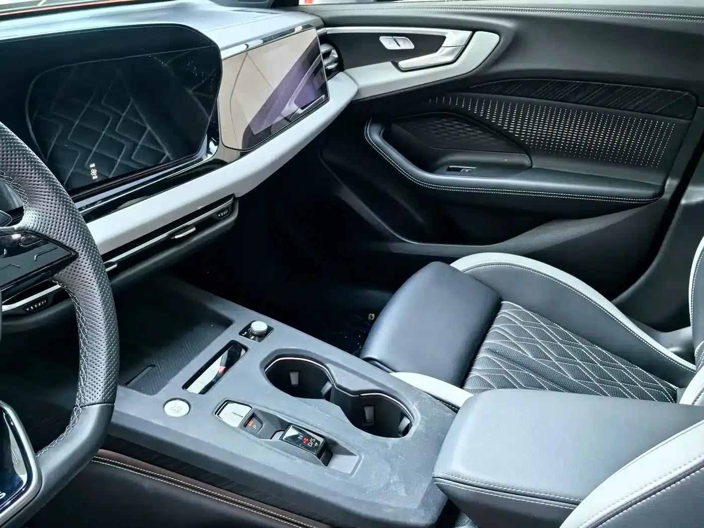 Audi A5L 2026 2.0T Sport Plus — миниатюра 17