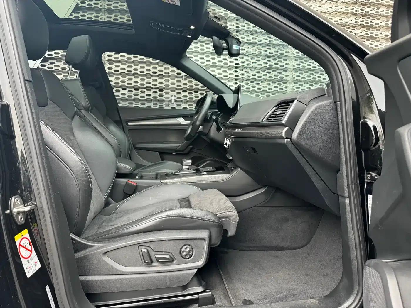 Audi Q5L Sportback 2021 40 TFSI Luxury — миниатюра 12