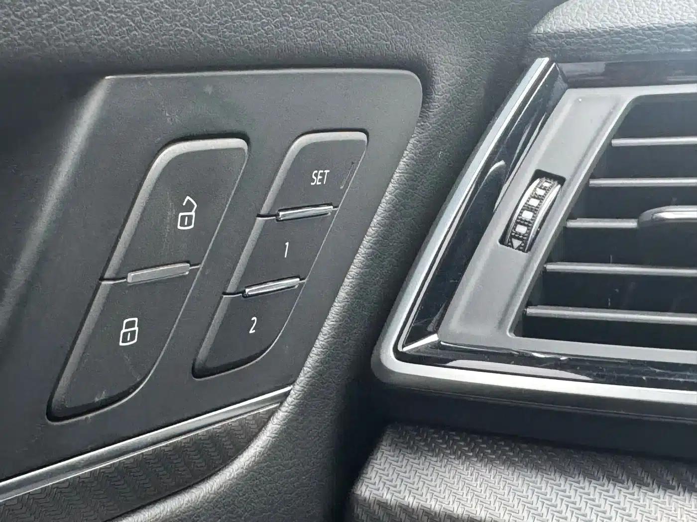 Audi Q5L Sportback 2021 40 TFSI Luxury — миниатюра 9
