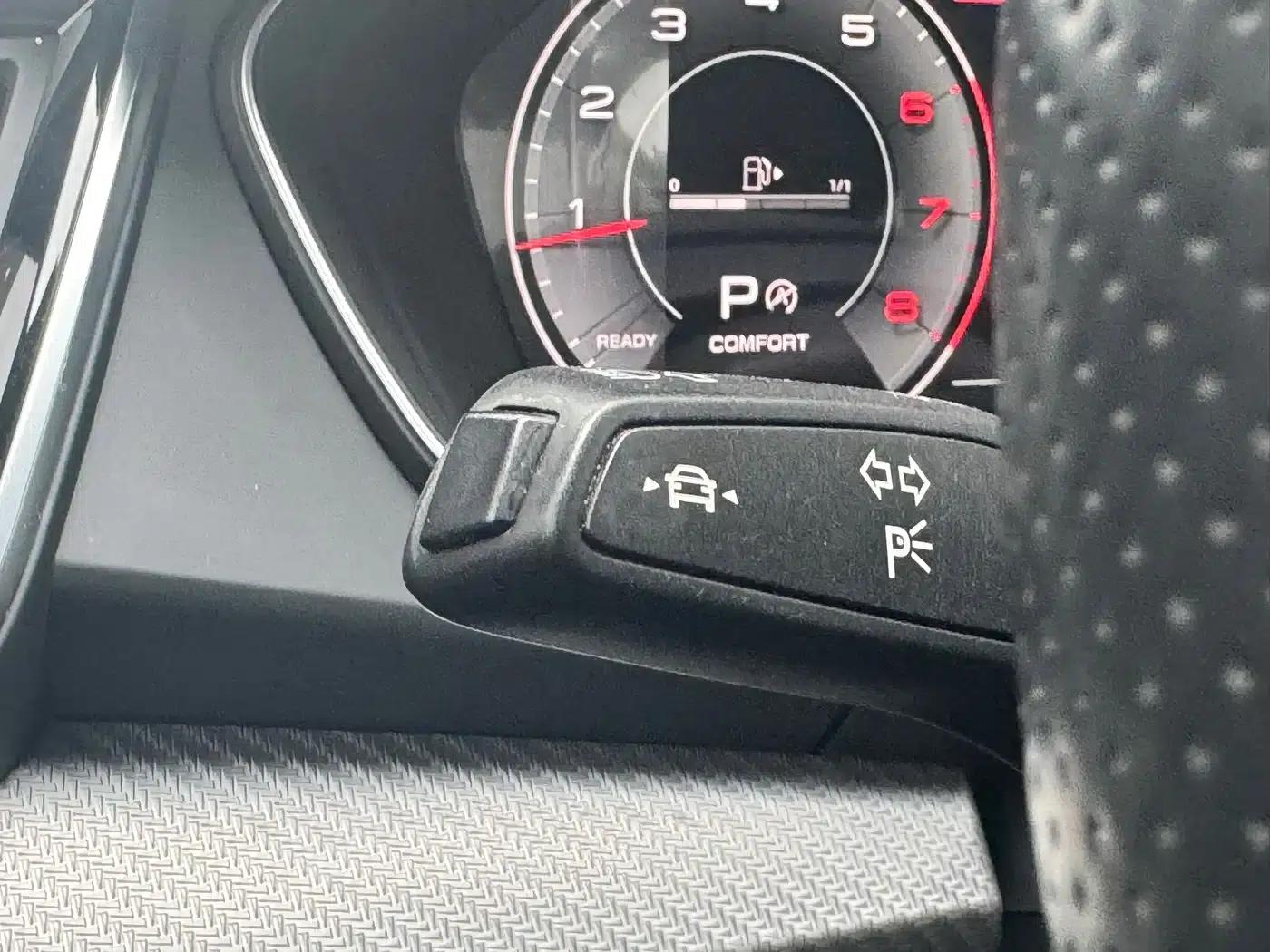 Audi Q5L Sportback 2021 40 TFSI Luxury — миниатюра 10