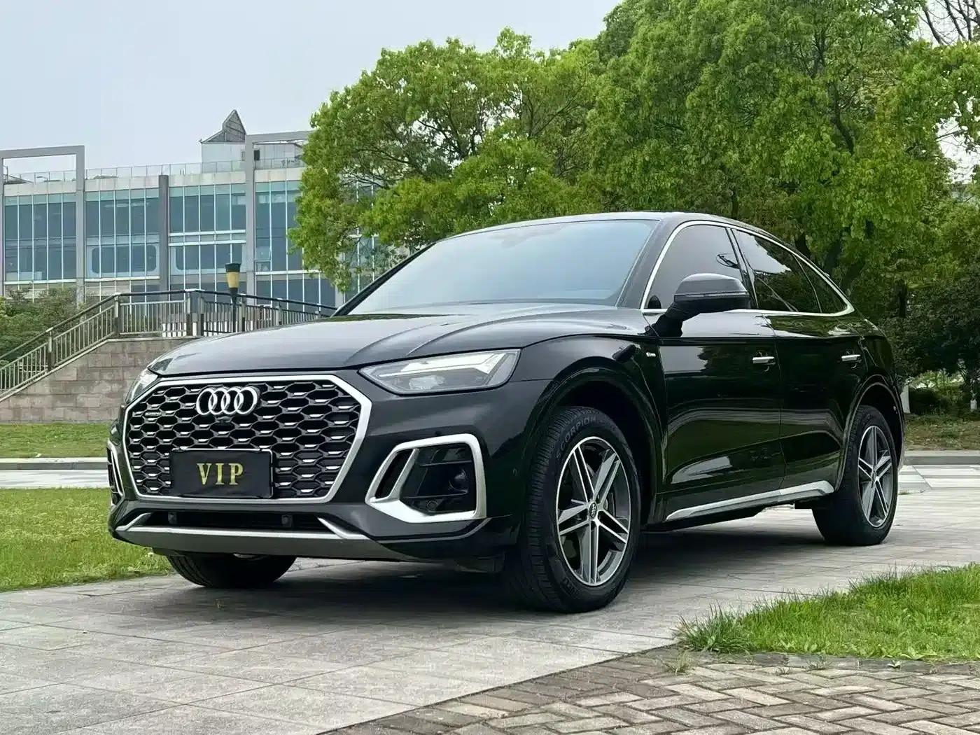Audi Q5L Sportback 2022 40 TFSI Fashion Edition — миниатюра 2