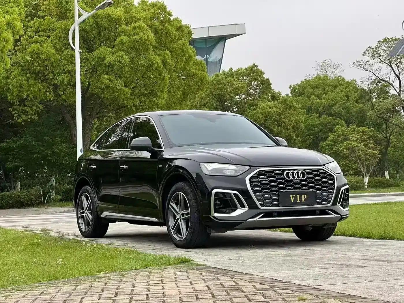 Audi Q5L Sportback 2022 40 TFSI Fashion Edition — миниатюра 3