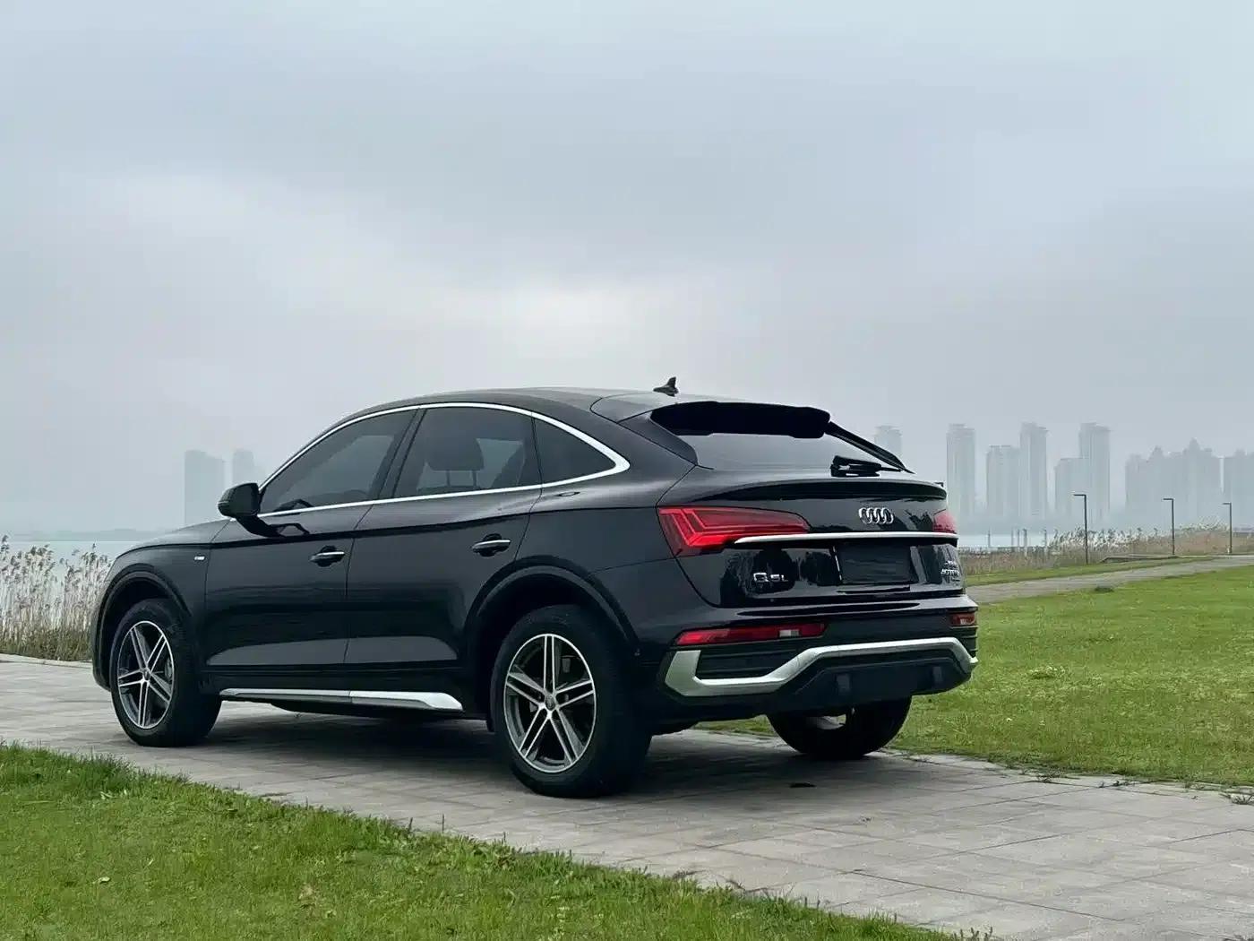 Audi Q5L Sportback 2022 40 TFSI Fashion Edition — миниатюра 8