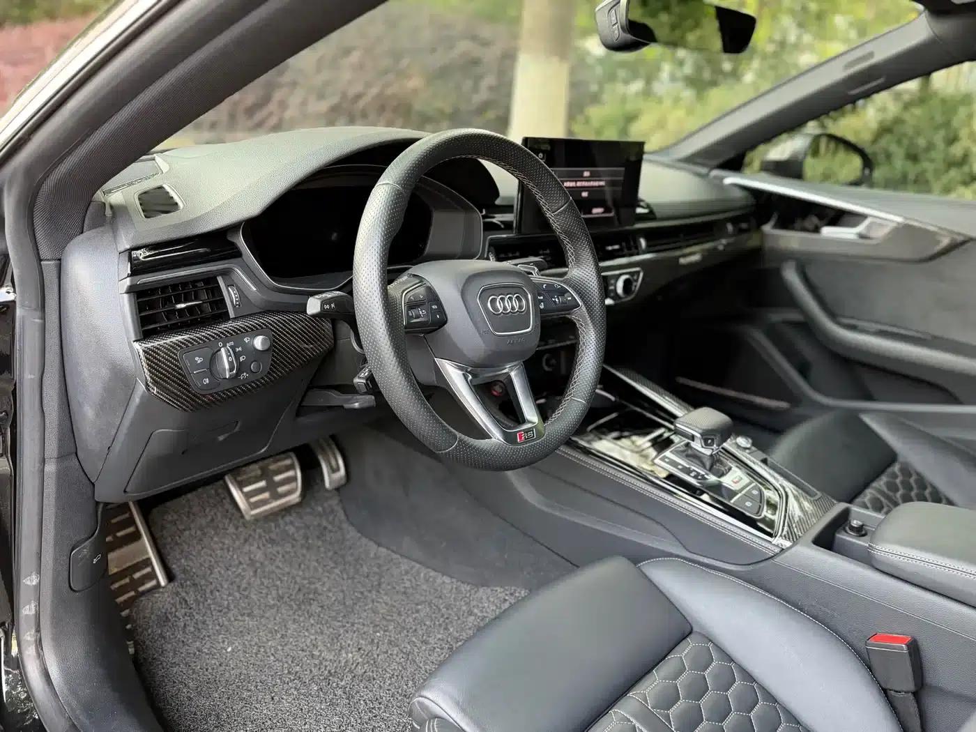 Audi RS 5 2023 RS 5 2.9T Sportback Dark Gold Edition — миниатюра 13