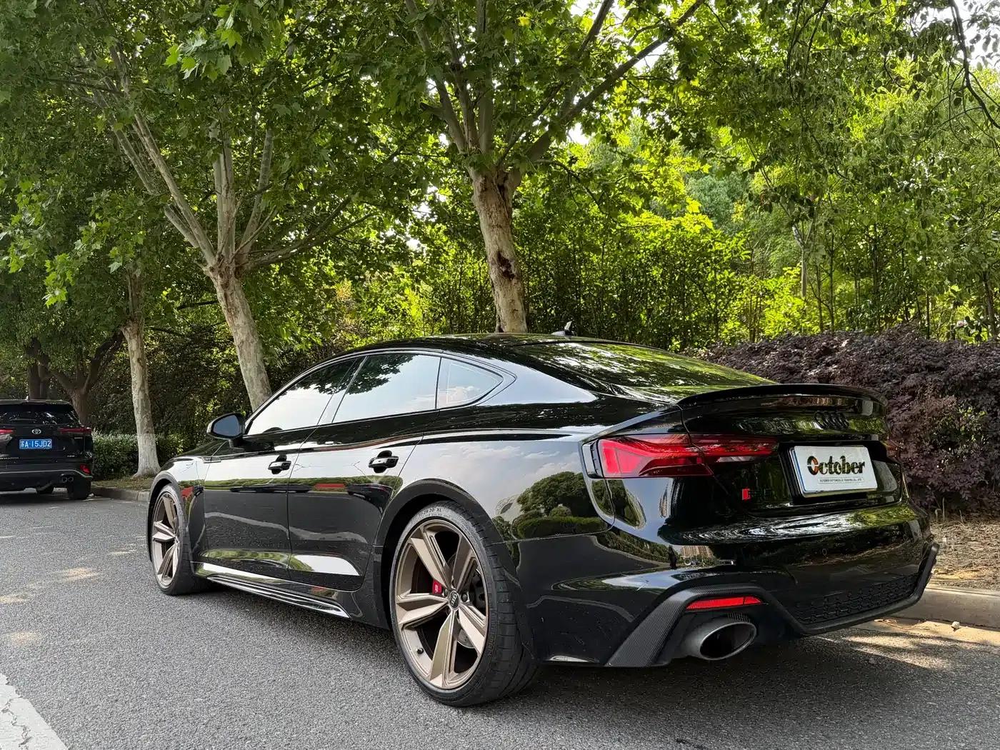 Audi RS 5 2023 RS 5 2.9T Sportback Dark Gold Edition — миниатюра 14