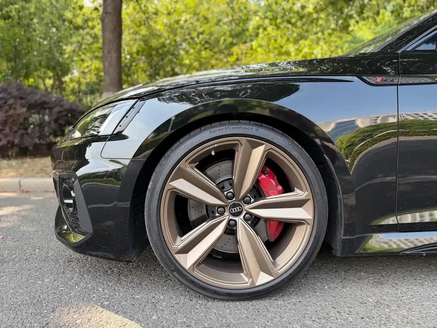 Audi RS 5 2023 RS 5 2.9T Sportback Dark Gold Edition — миниатюра 4