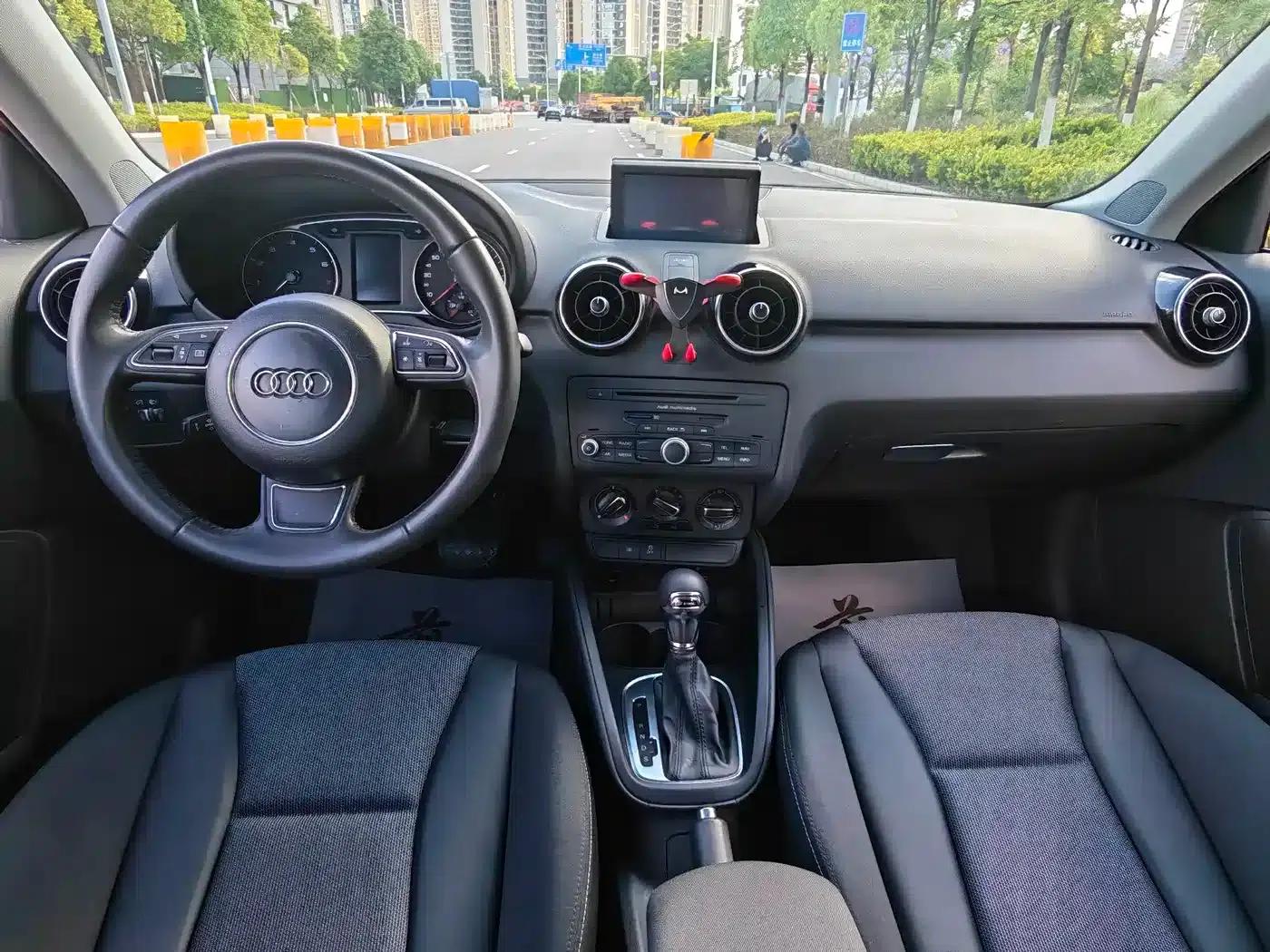 2013 Audi A1 30 TFSI Sportback Ego — миниатюра 7