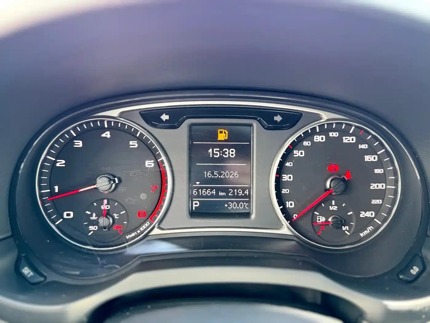 2016 Audi A1 30 TFSI Sportback S Line — миниатюра 14