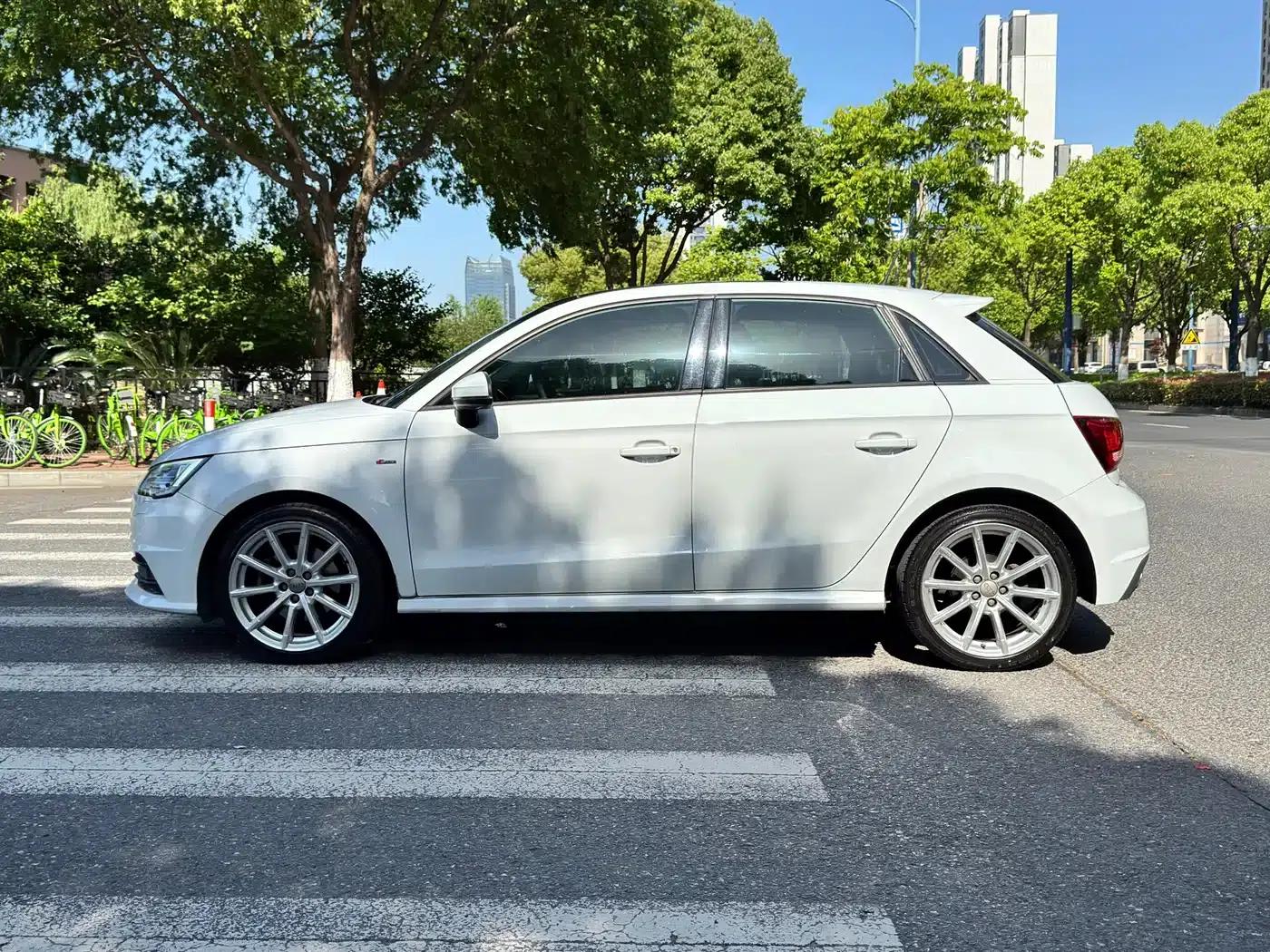 2016 Audi A1 30 TFSI Sportback S Line — миниатюра 4