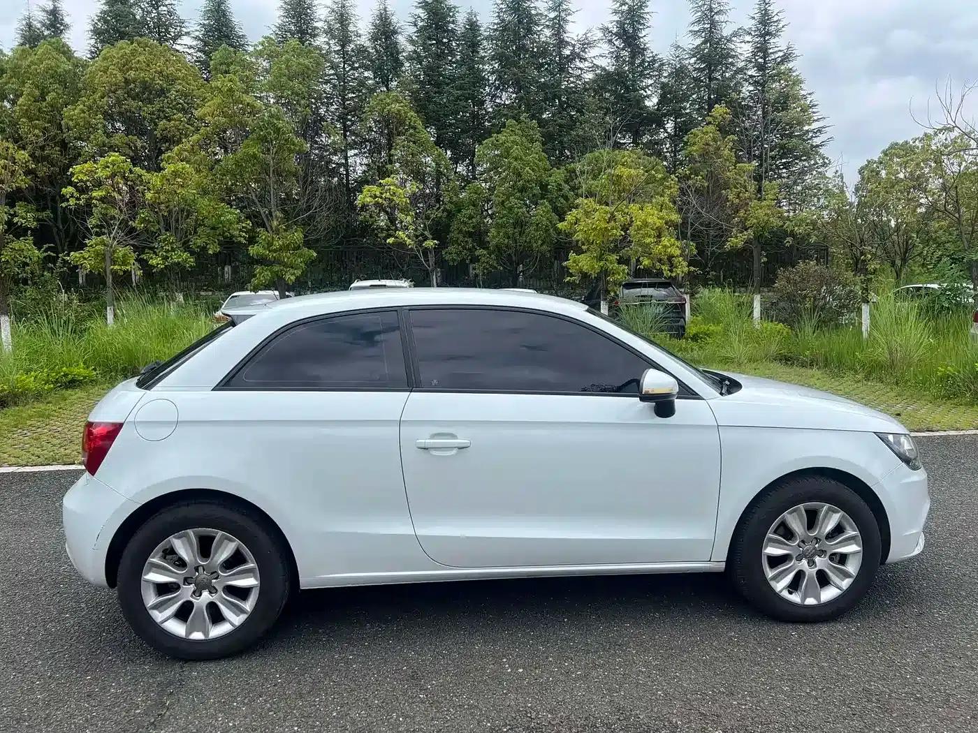 Audi A1 2014 30 TFSI Fashion Edition — миниатюра 7