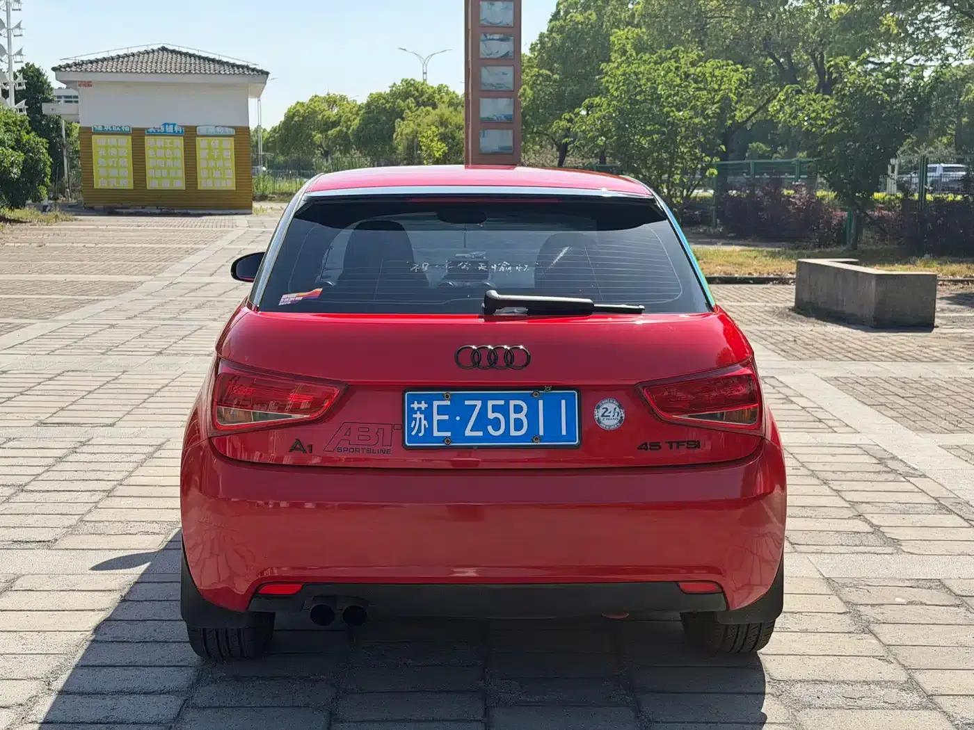 Audi A1 2014 30 TFSI Fashion Edition — миниатюра 11