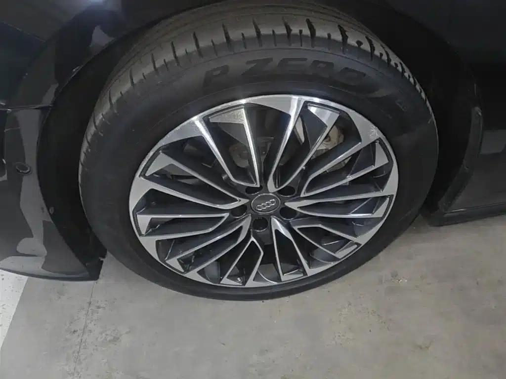 Audi A6L PHEV 2020 55 TFSI e quattro — миниатюра 23