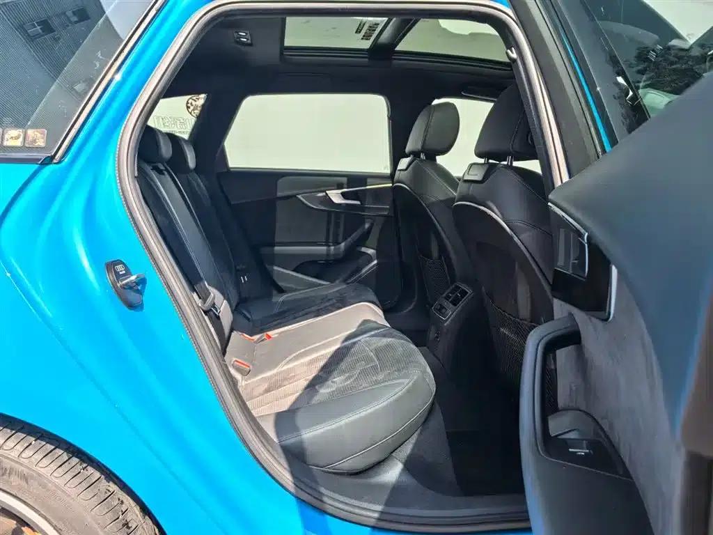 2021 Audi A4 Imported Model Avant 40 TFSI Luxury Dynamic Edition — миниатюра 15