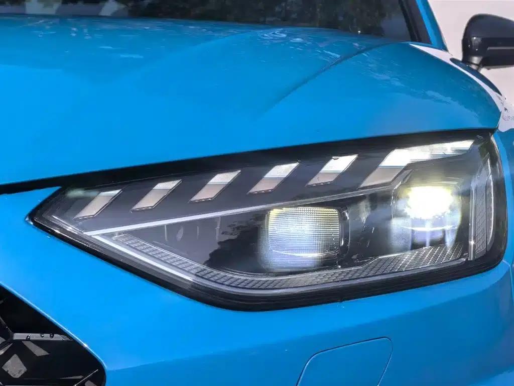 2021 Audi A4 Imported Model Avant 40 TFSI Luxury Dynamic Edition — миниатюра 20