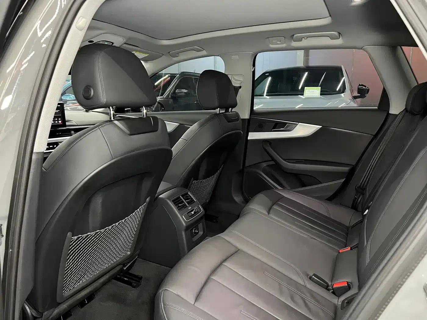 2022 Audi A4 (Imported) Avant 40 TFSI Fashion Dynamic Edition — миниатюра 13