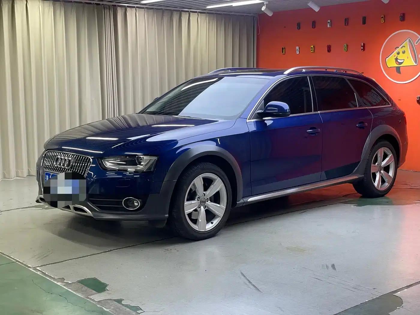 2014 Audi A4 Imported Model 40 TFSI allroad quattro plus — миниатюра 1