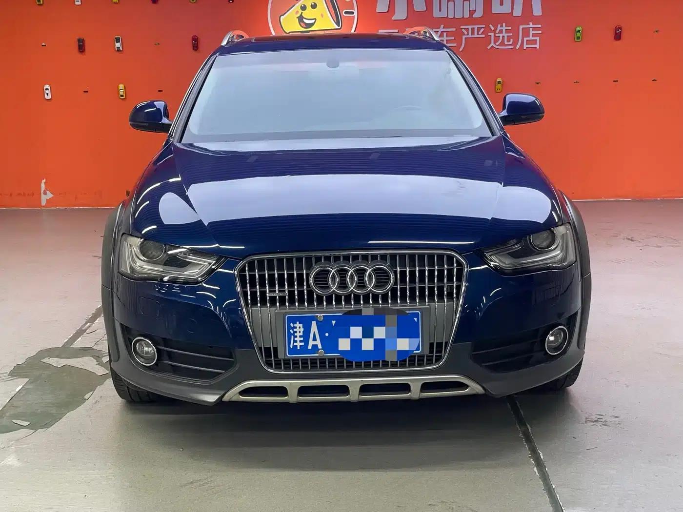 2014 Audi A4 Imported Model 40 TFSI allroad quattro plus — миниатюра 2