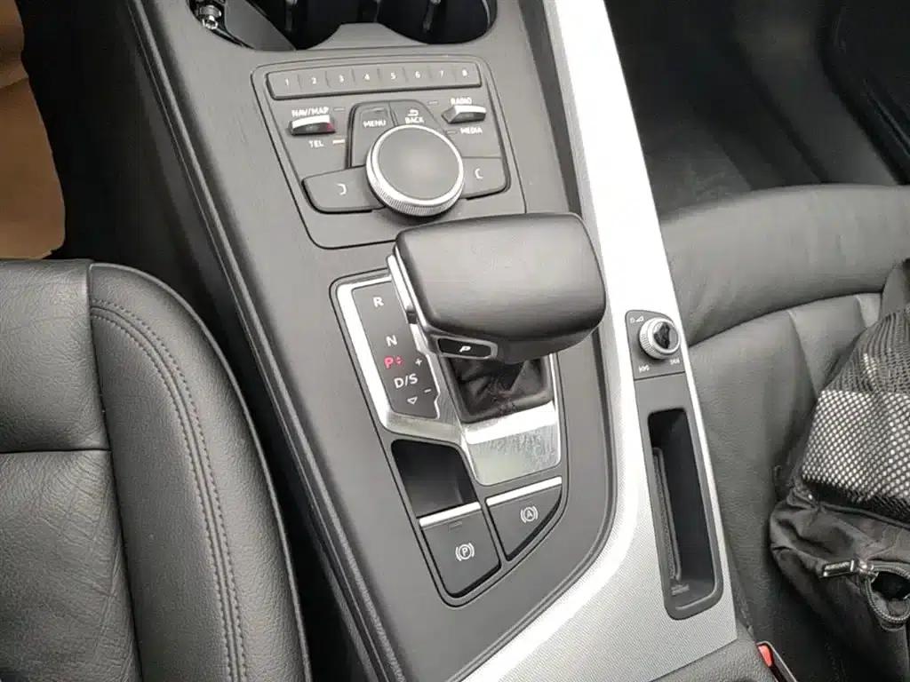 Audi A4 (Imported) 2017 45 TFSI allroad quattro Fashion Edition — миниатюра 14