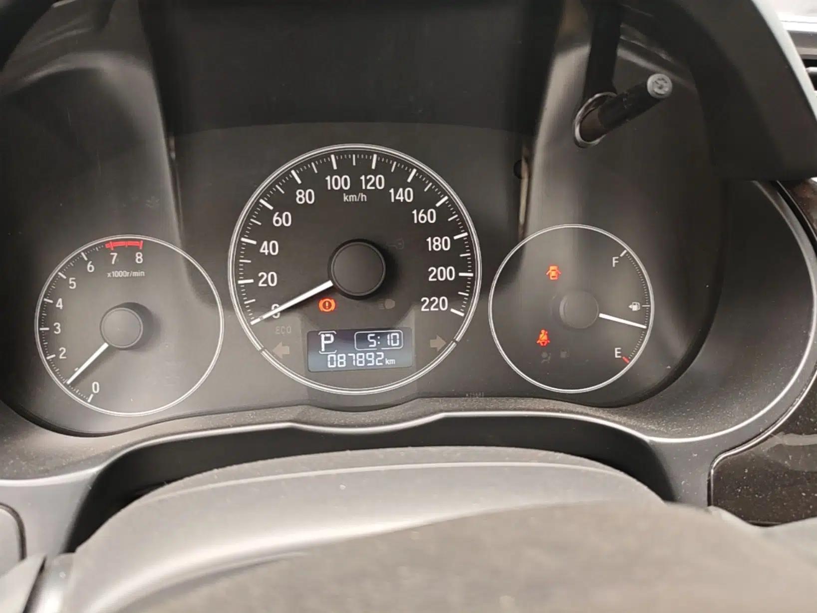 Honda City 2019 1.5L CVT Comfort Version — миниатюра 15