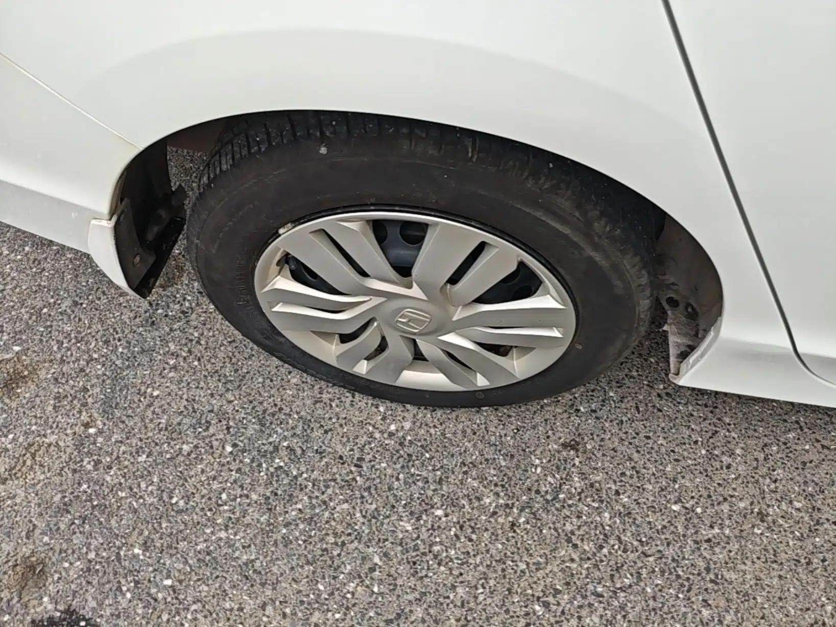 Honda City 2019 1.5L CVT Comfort Version — миниатюра 10