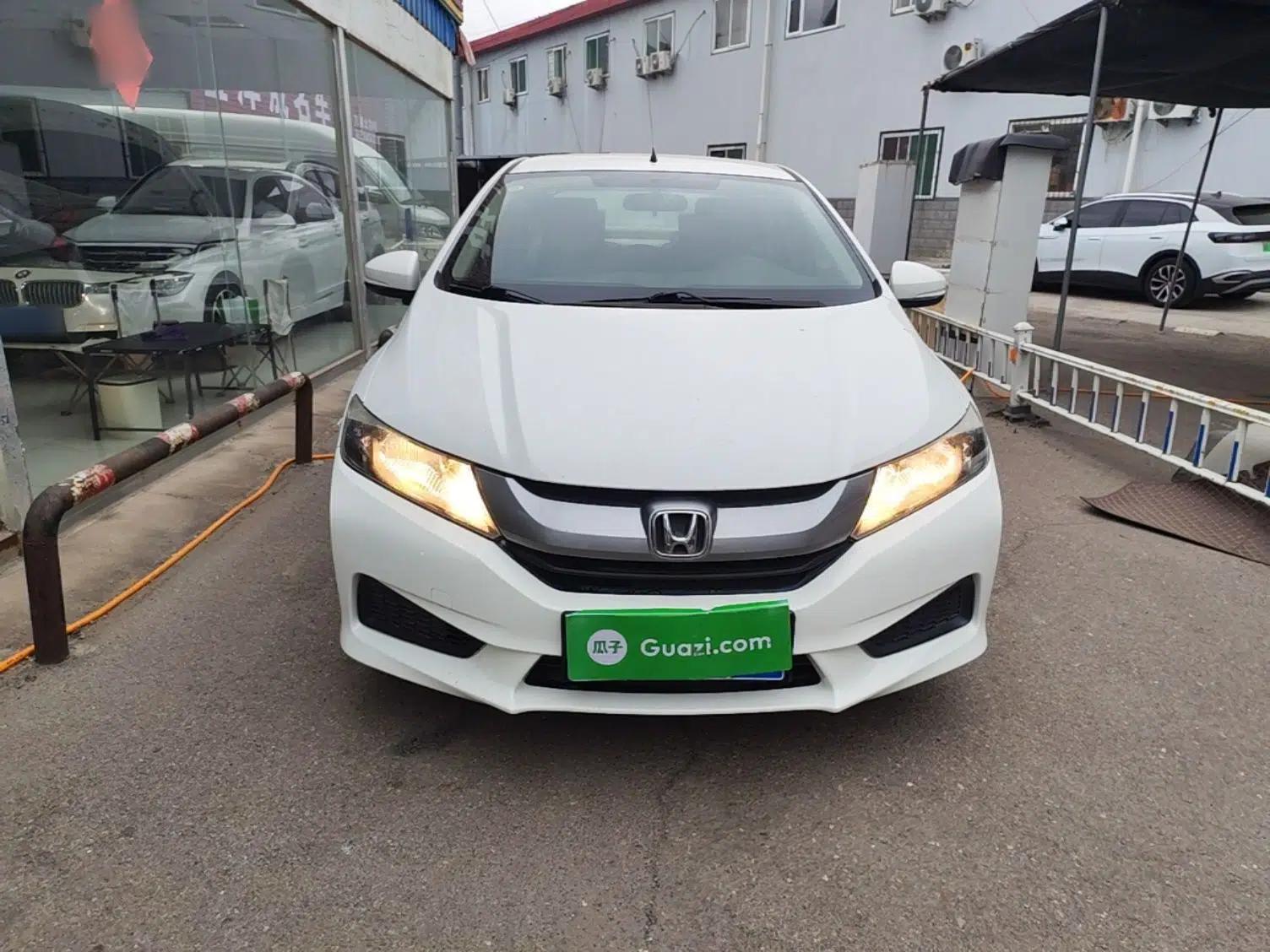 Honda City 2015 1.5L CVT Comfort Version — миниатюра 2