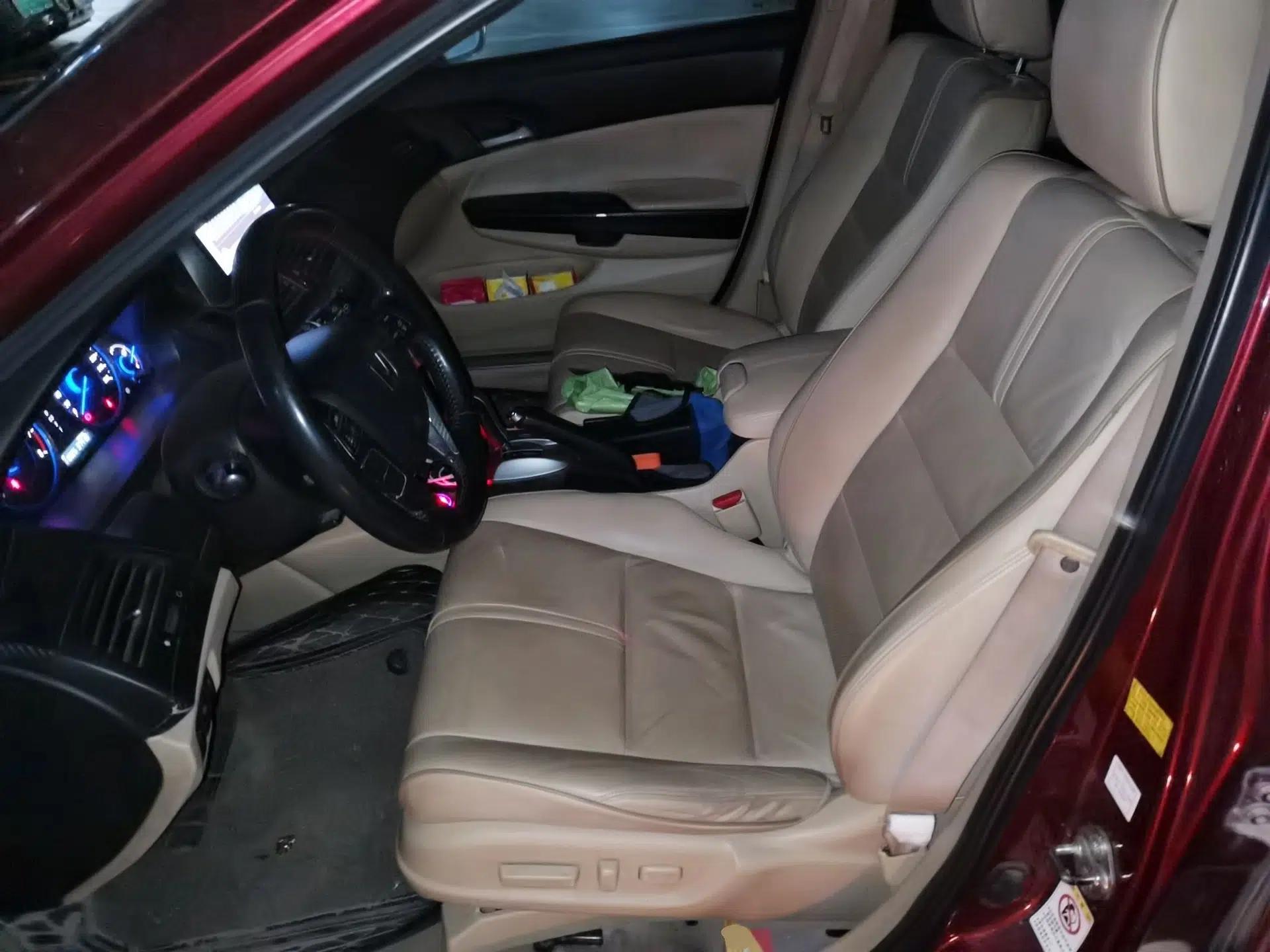Honda Crosstour 2012 2.4L Luxury Edition — миниатюра 16