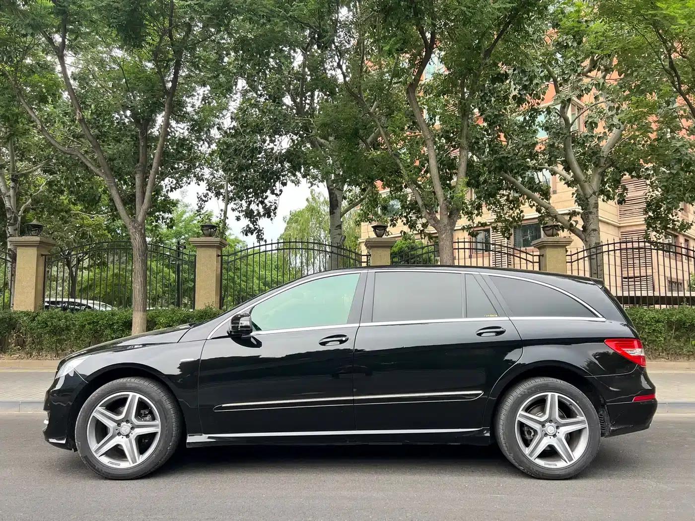 2017 Mercedes-Benz R-Class R 320 4MATIC Business Edition — миниатюра 11