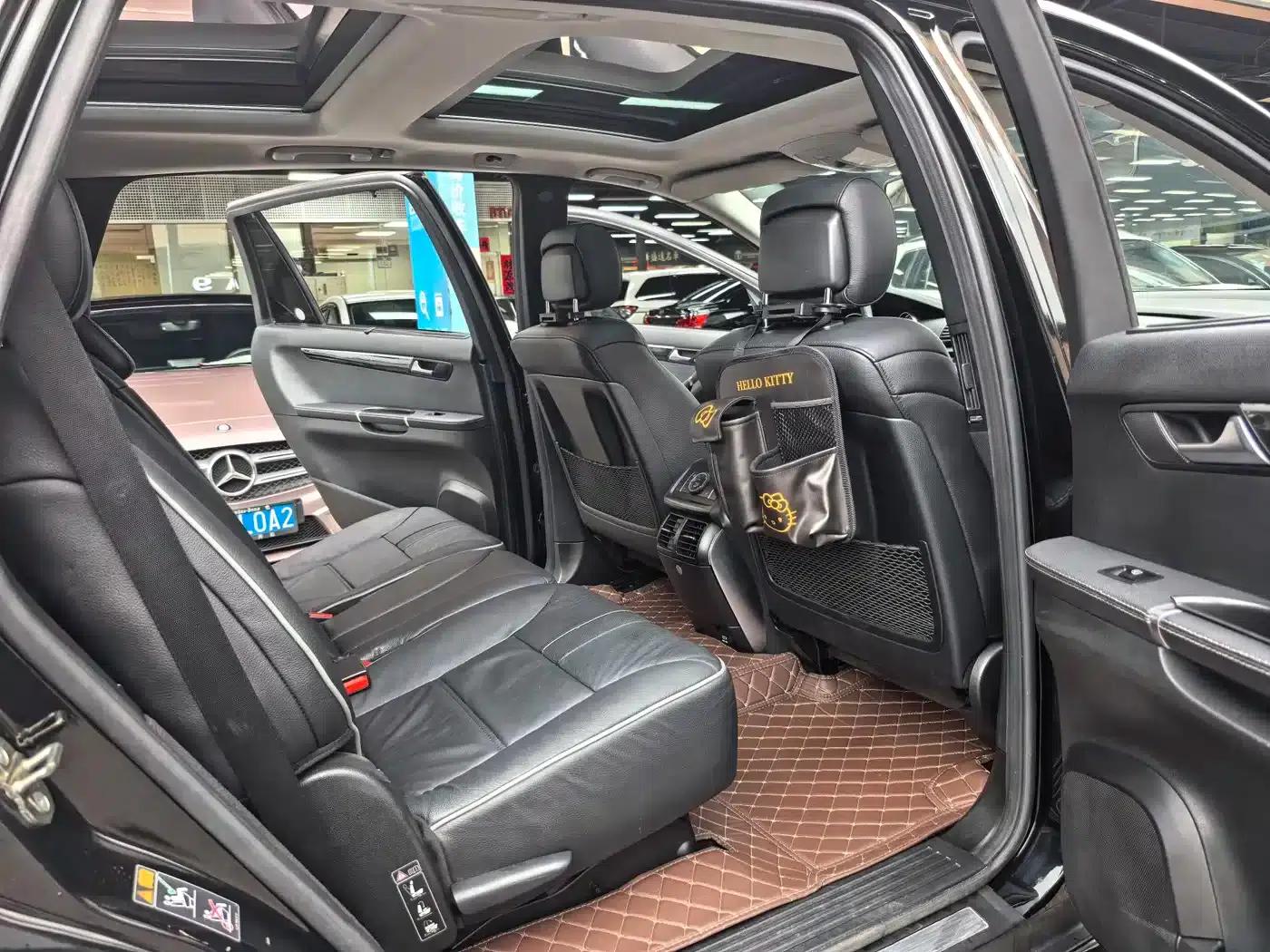 2017 Mercedes-Benz R-Class R 320 4MATIC Business Edition — миниатюра 8