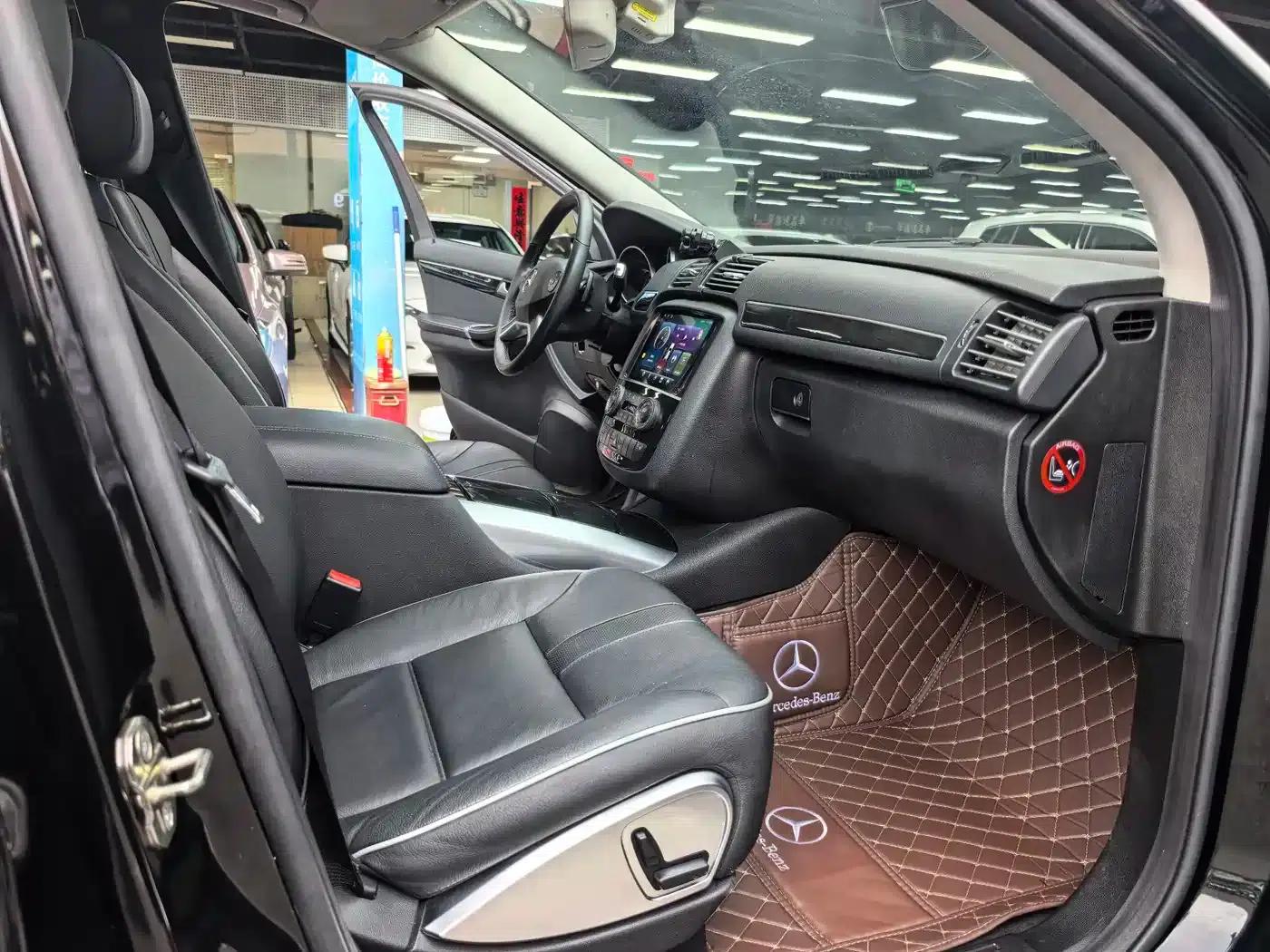 2017 Mercedes-Benz R-Class R 320 4MATIC Business Edition — миниатюра 9