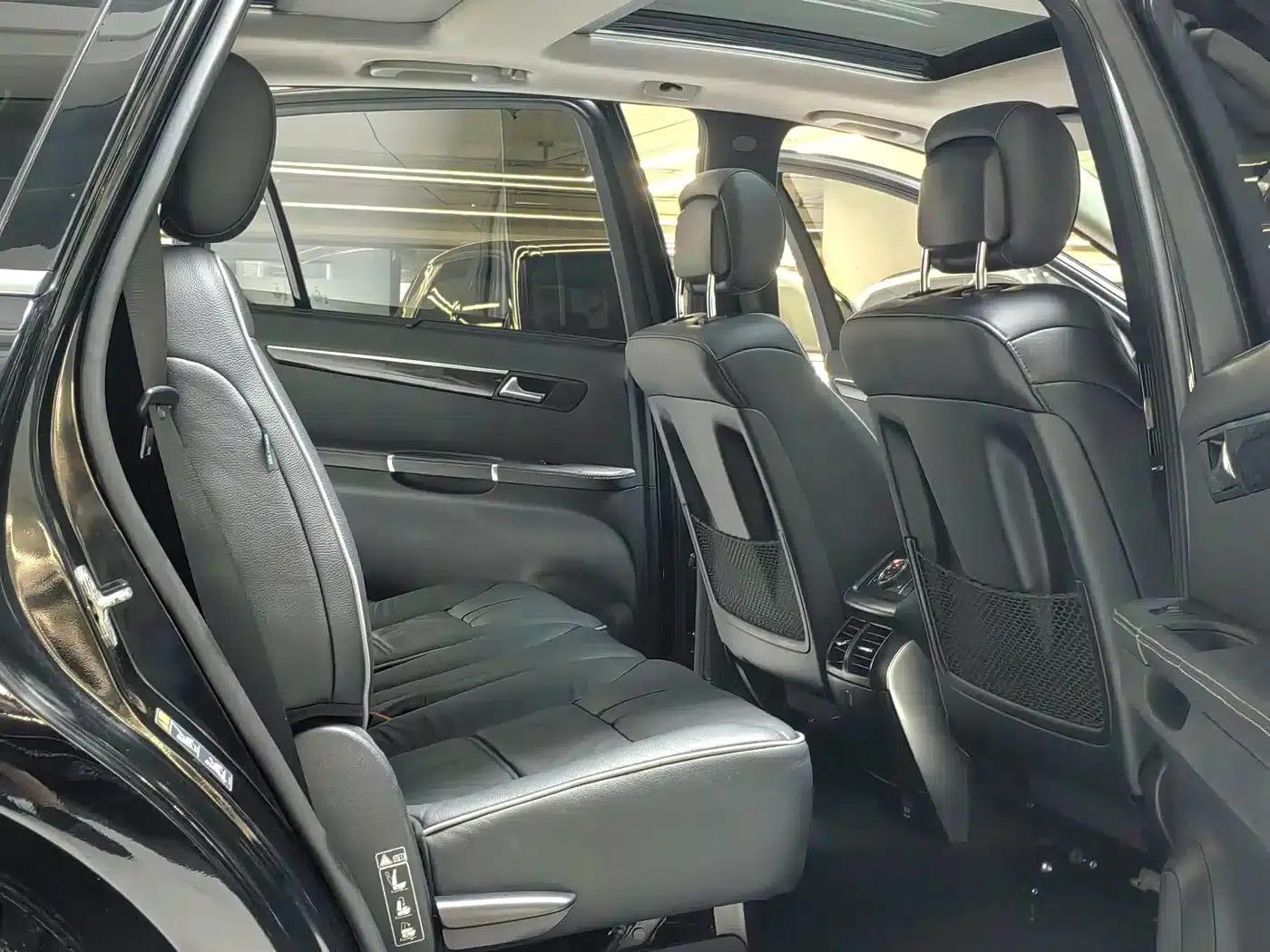 2017 Mercedes-Benz R-Class R 320 4MATIC Business Edition — миниатюра 6