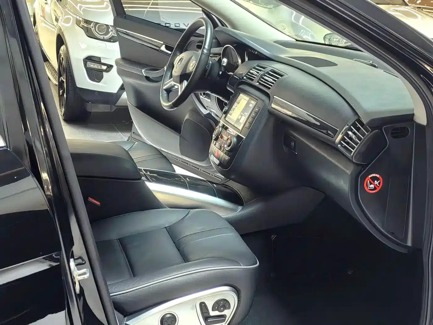 2017 Mercedes-Benz R-Class R 320 4MATIC Business Edition — миниатюра 7