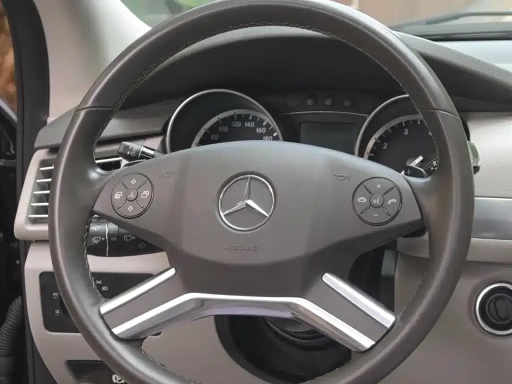 2014 Mercedes-Benz R-Class R 320 4MATIC Business Edition — миниатюра 24
