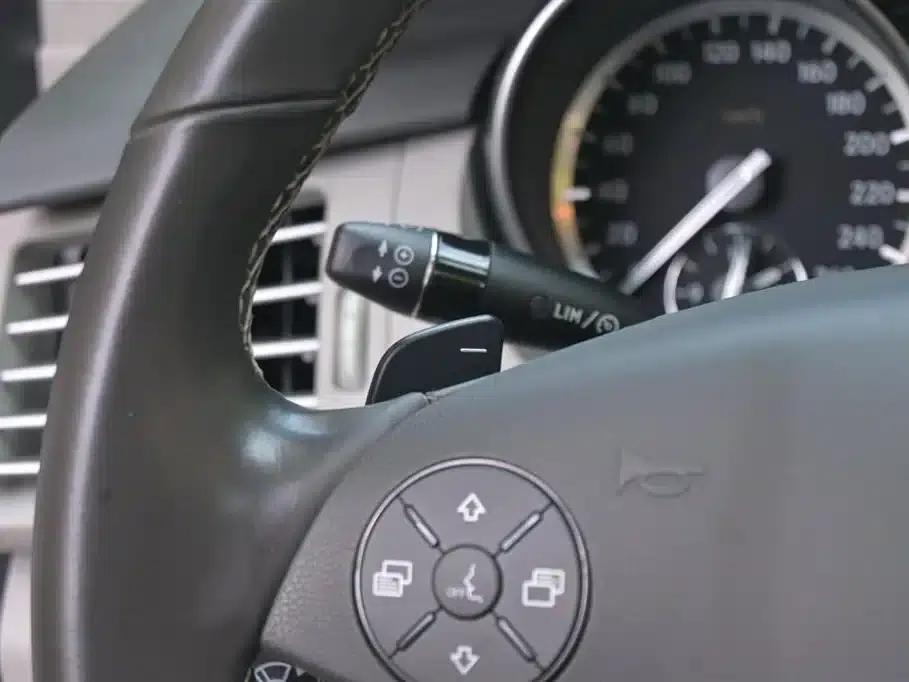 2014 Mercedes-Benz R-Class R 320 4MATIC Business Edition — миниатюра 30