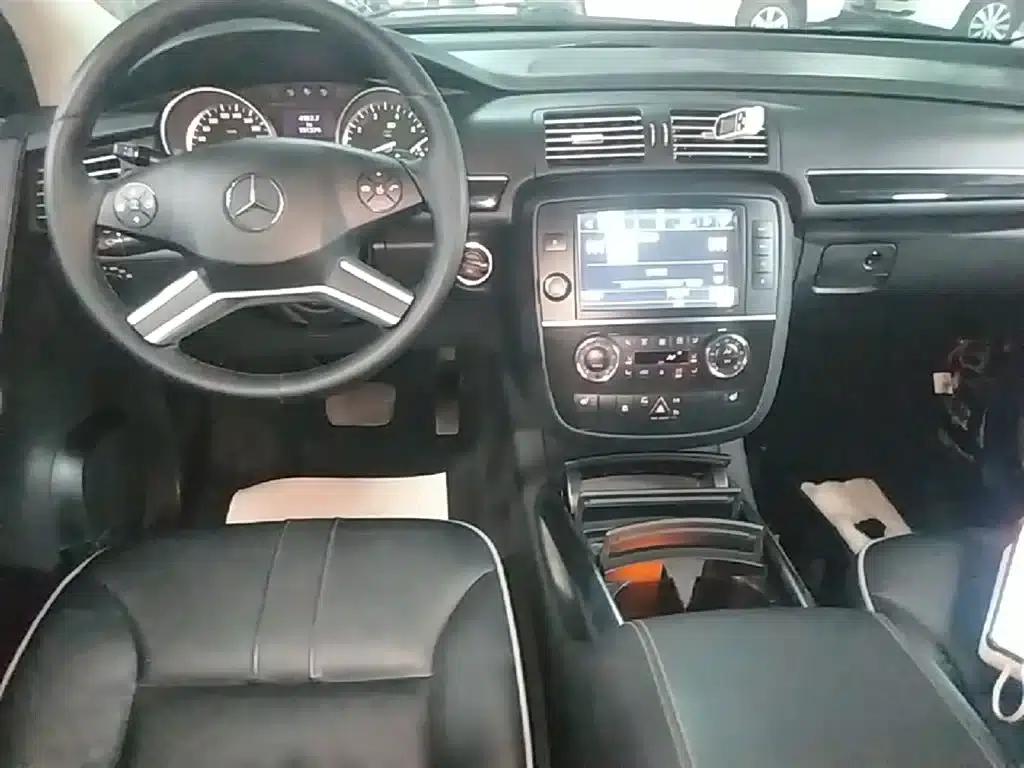 2015 Mercedes-Benz R-Class R 320 4MATIC Luxury — миниатюра 13