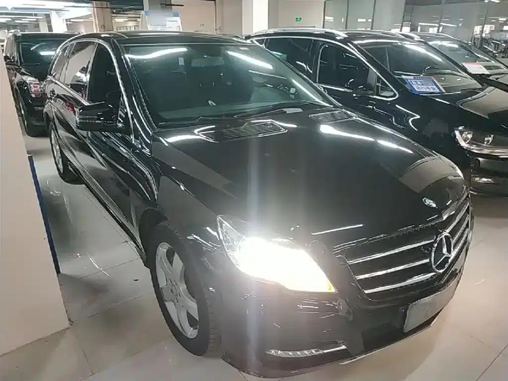 2015 Mercedes-Benz R-Class R 320 4MATIC Luxury — миниатюра 4