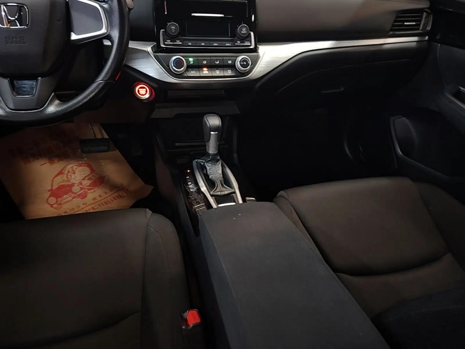 Honda Envix 2019 180TURBO CVT Enjoyment Version China V — миниатюра 16