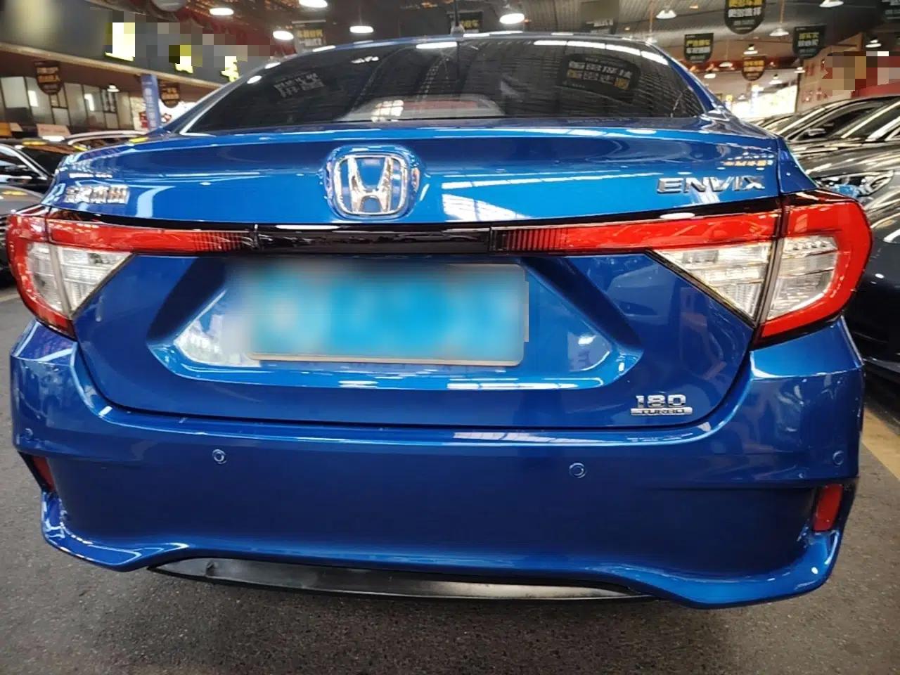 Honda Envix 2019 180TURBO CVT Enjoyment Version China V — миниатюра 3