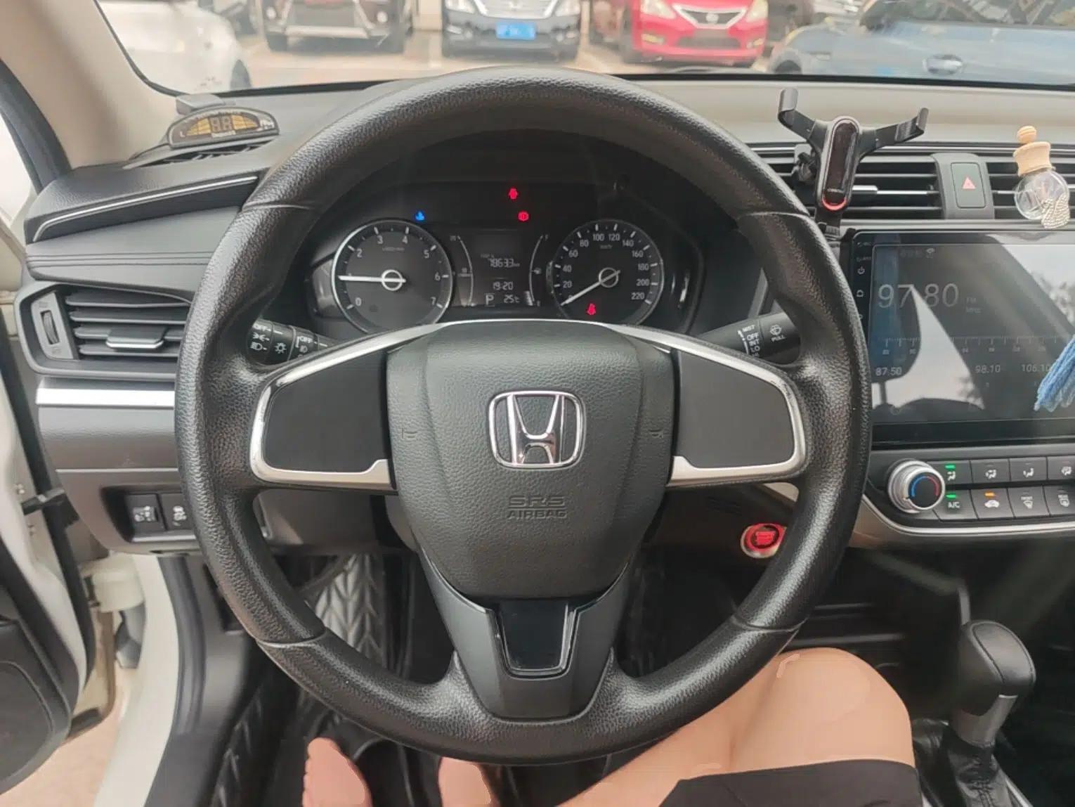 Honda Envix 2019 180TURBO CVT Enjoyment Version China V — миниатюра 14