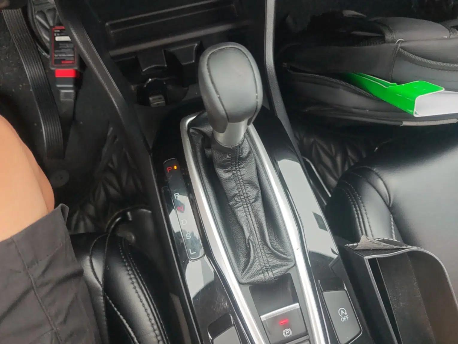 Honda Envix 2019 180TURBO CVT Enjoyment Version China V — миниатюра 17