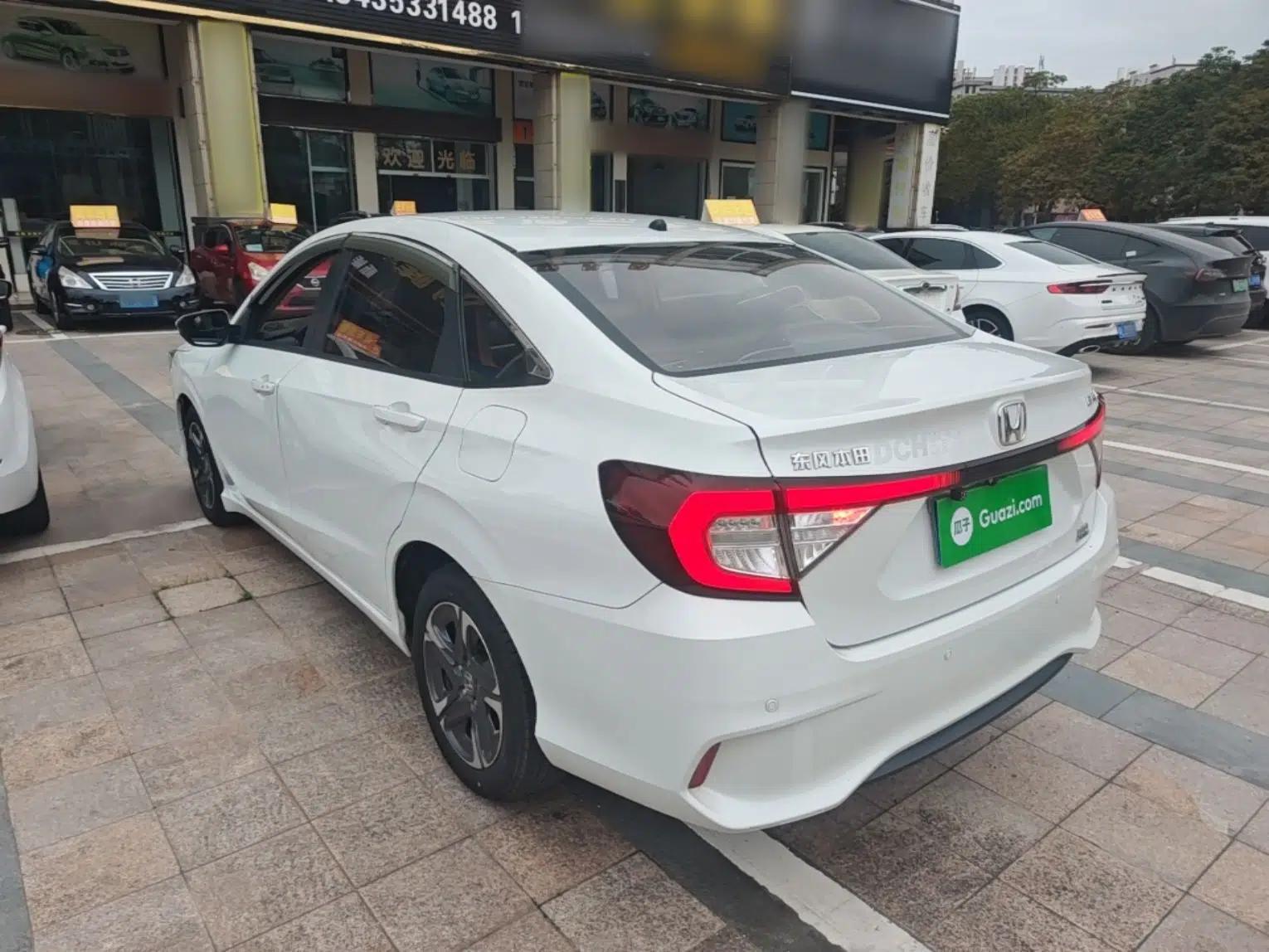 Honda Envix 2019 180TURBO CVT Enjoyment Version China V — миниатюра 4