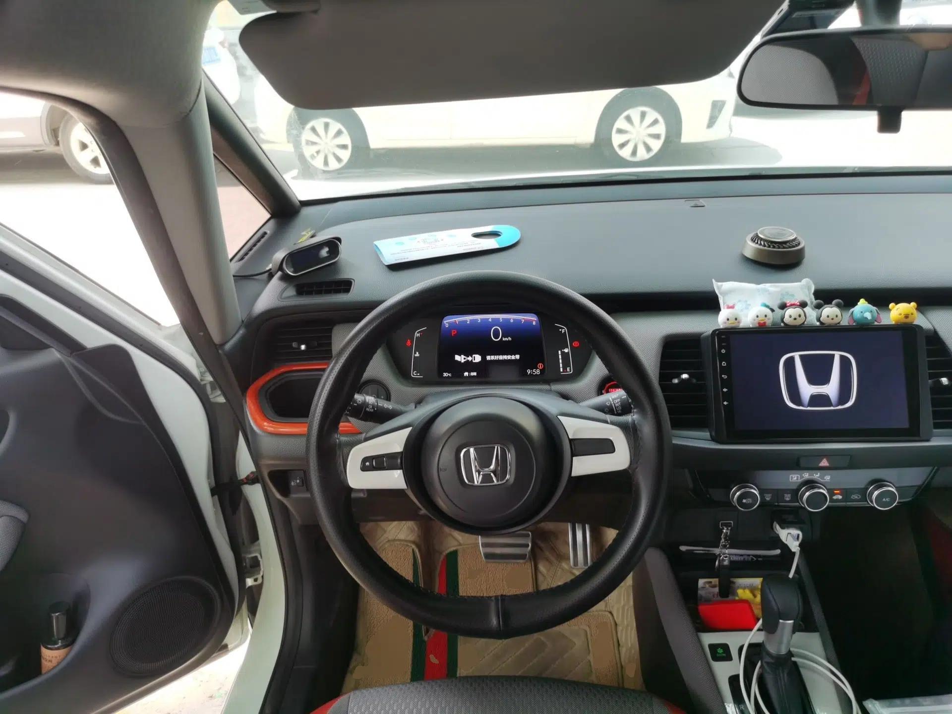 Honda LIFE 2021 1.5L CVT SPORT Heartbeat Edition — миниатюра 11