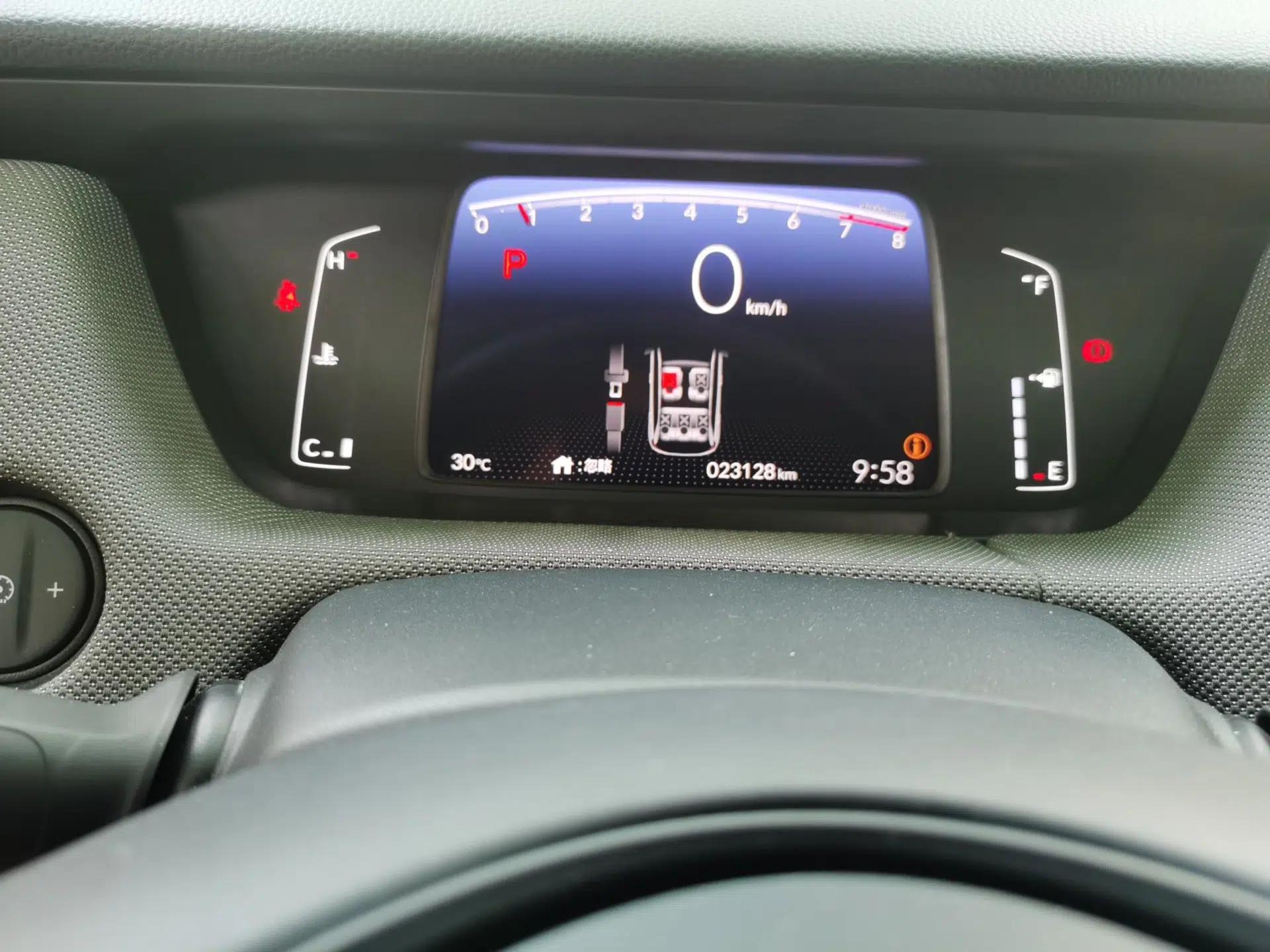 Honda LIFE 2021 1.5L CVT SPORT Heartbeat Edition — миниатюра 13