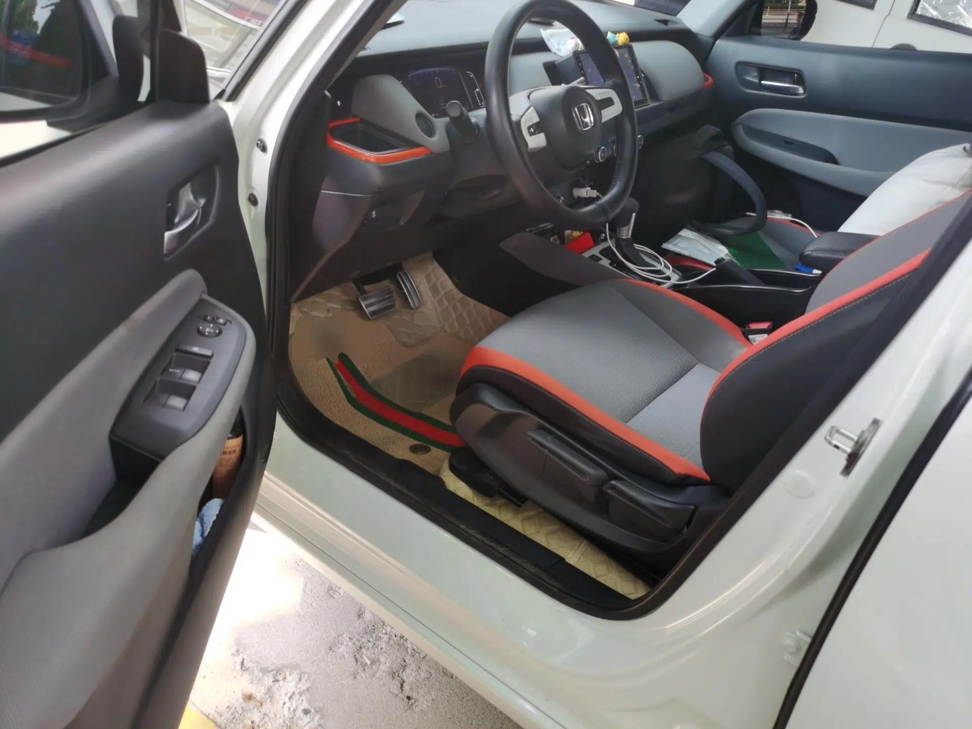 Honda LIFE 2021 1.5L CVT SPORT Heartbeat Edition — миниатюра 17