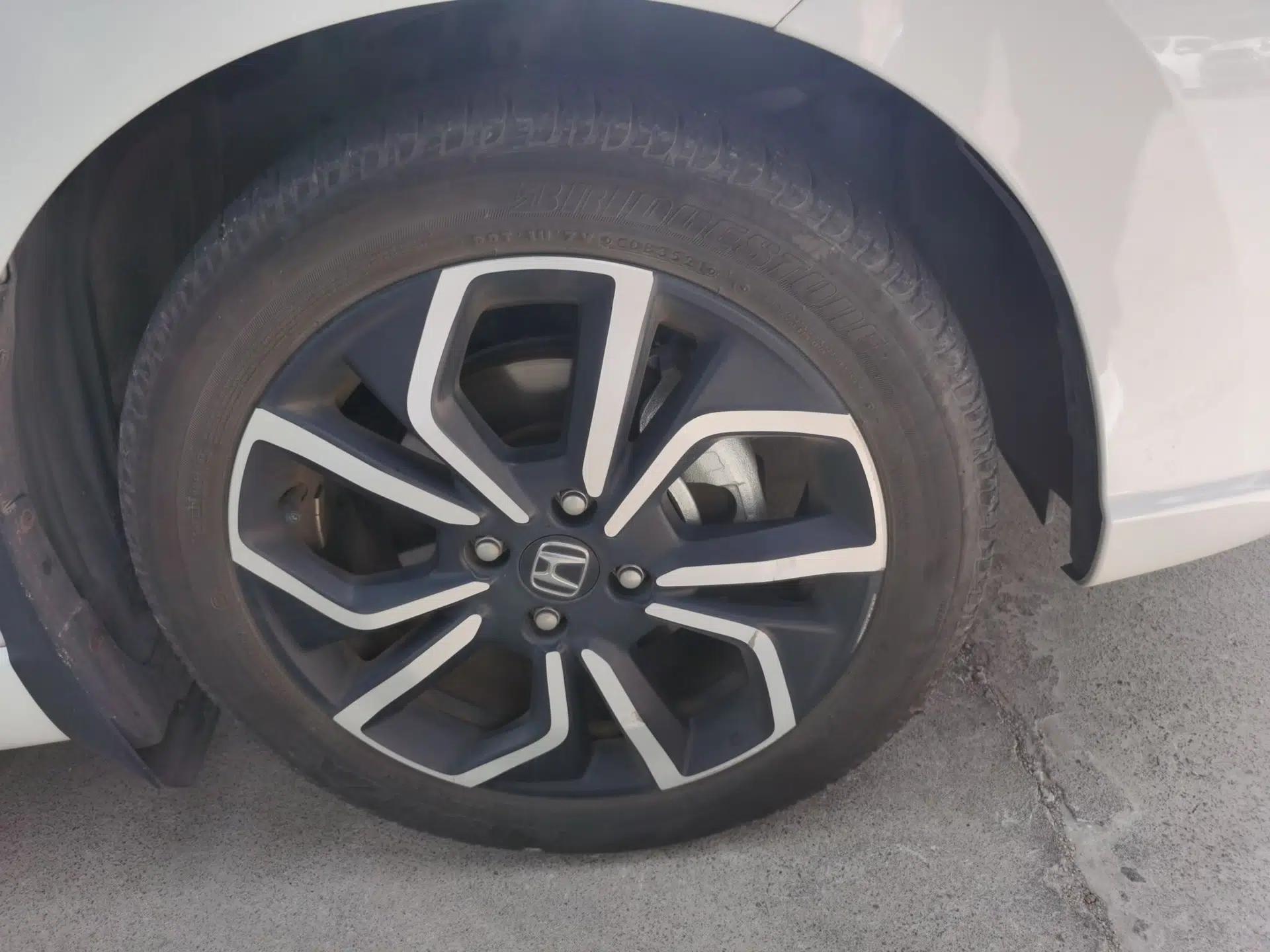 Honda LIFE 2021 1.5L CVT SPORT Heartbeat Edition — миниатюра 8
