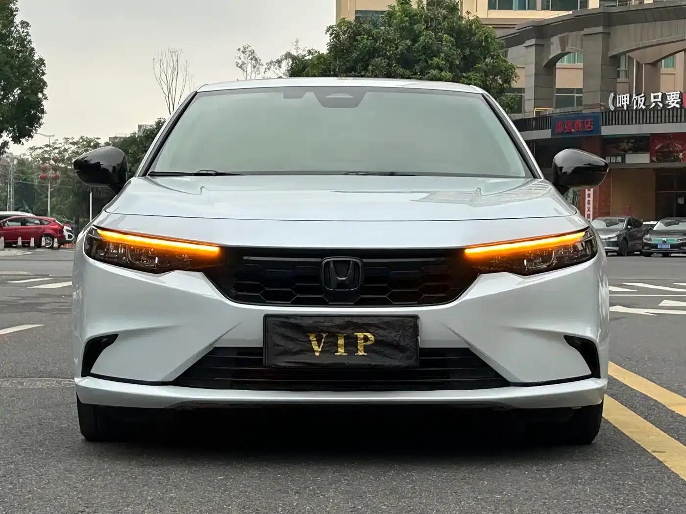 Stylish 2023 240TURBO CVT Tech Edition — миниатюра 2